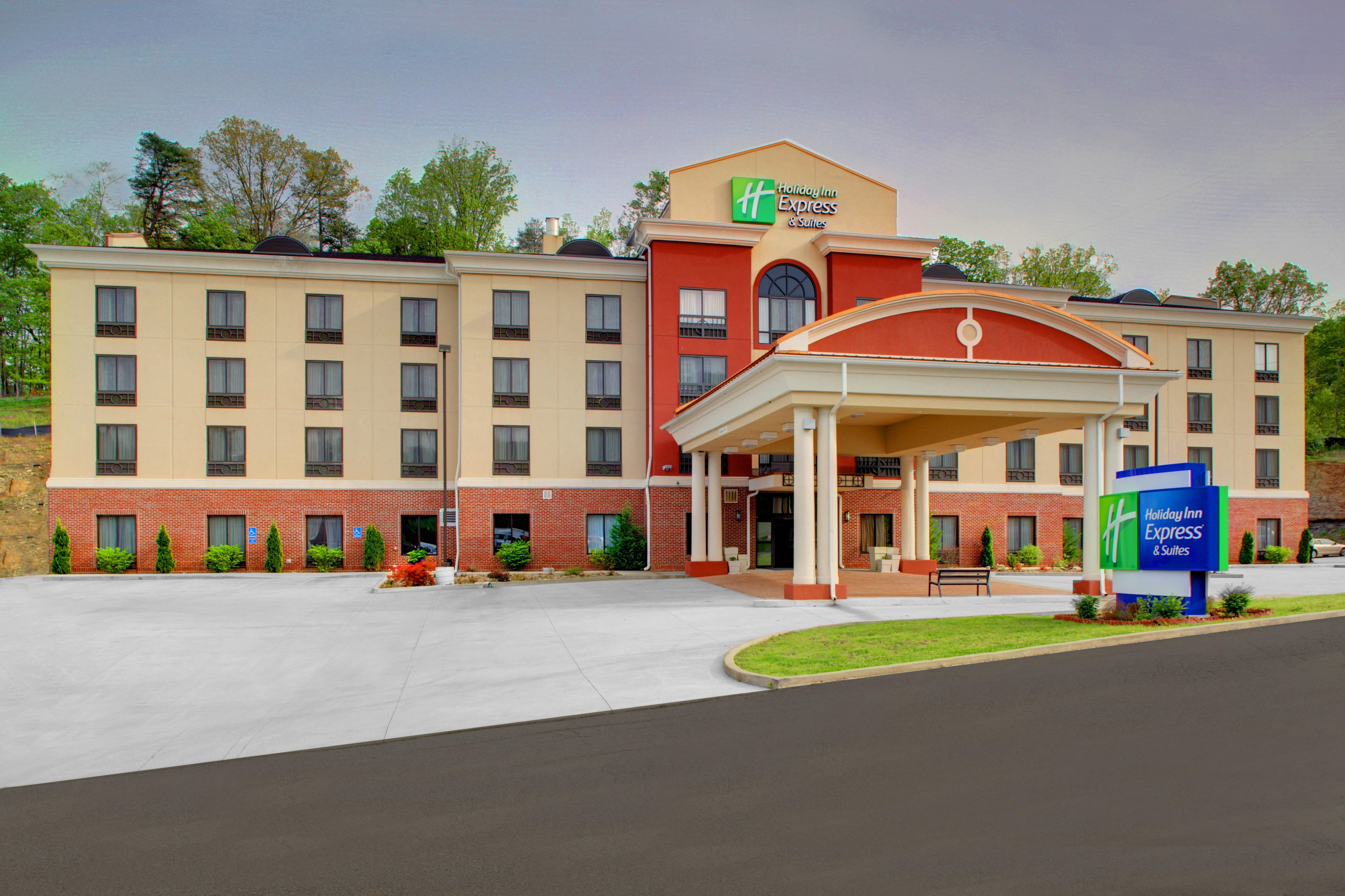 Holiday Inn Express & Suites Cross Lanes, An Ihg Hotel Экстерьер фото