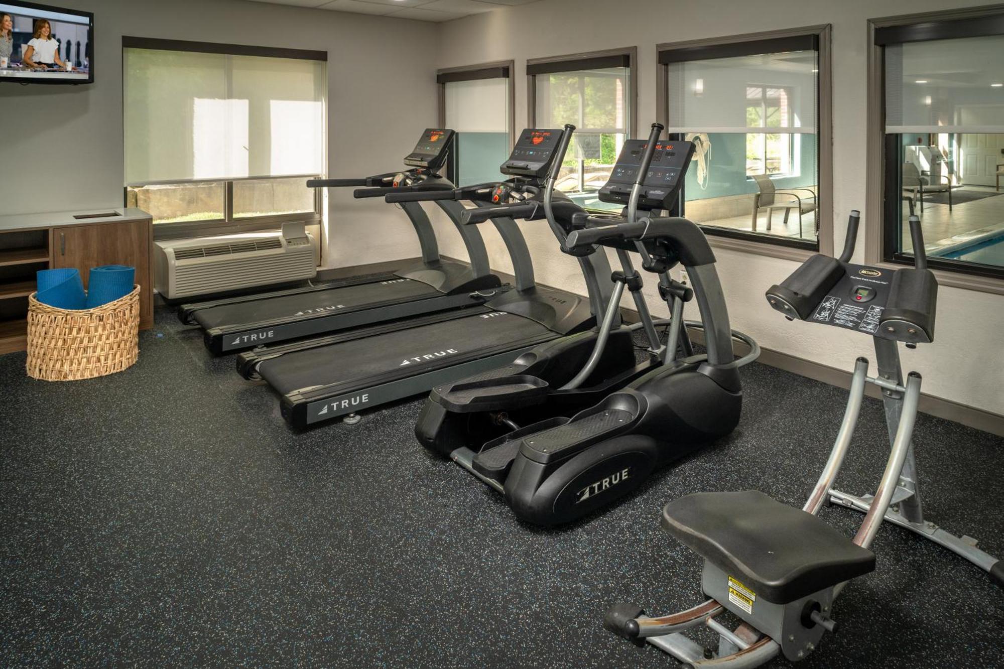 Holiday Inn Express & Suites Cross Lanes By Ihg Экстерьер фото